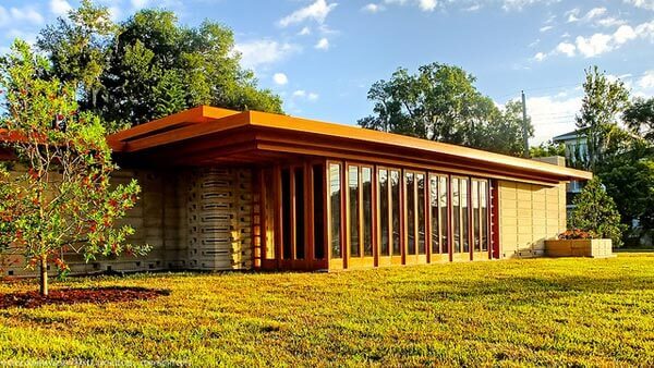 Frank Lloyd Wright: Usonian House