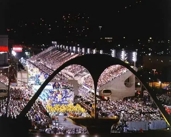 Oscar Niemeyer: Sambódromo 