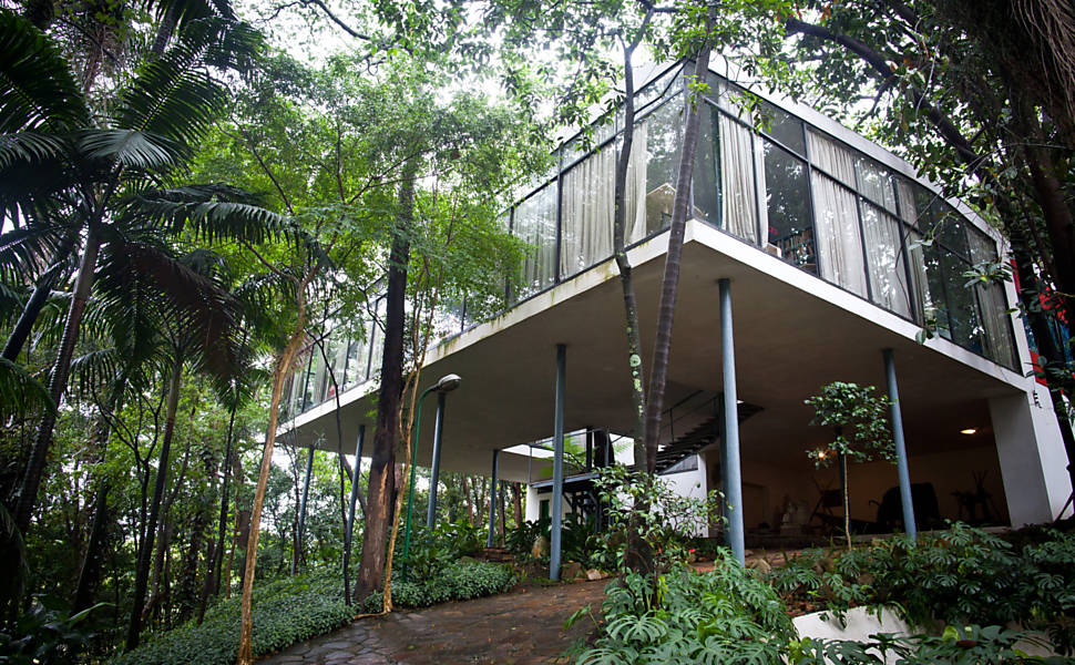 Arquitetura Moderna: Casa de Vidro