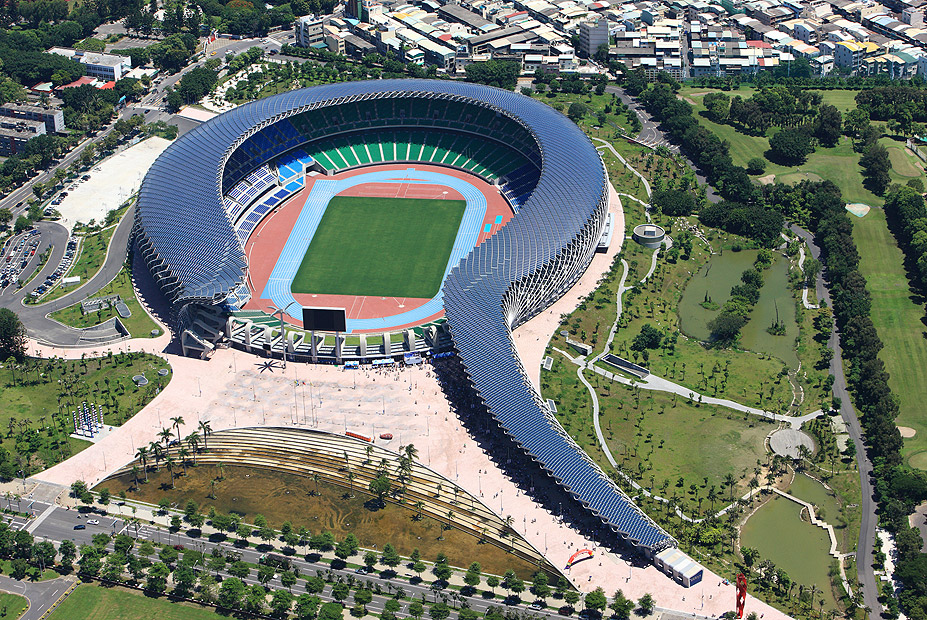 toyo-ito-estadio-taiwan-de-cima