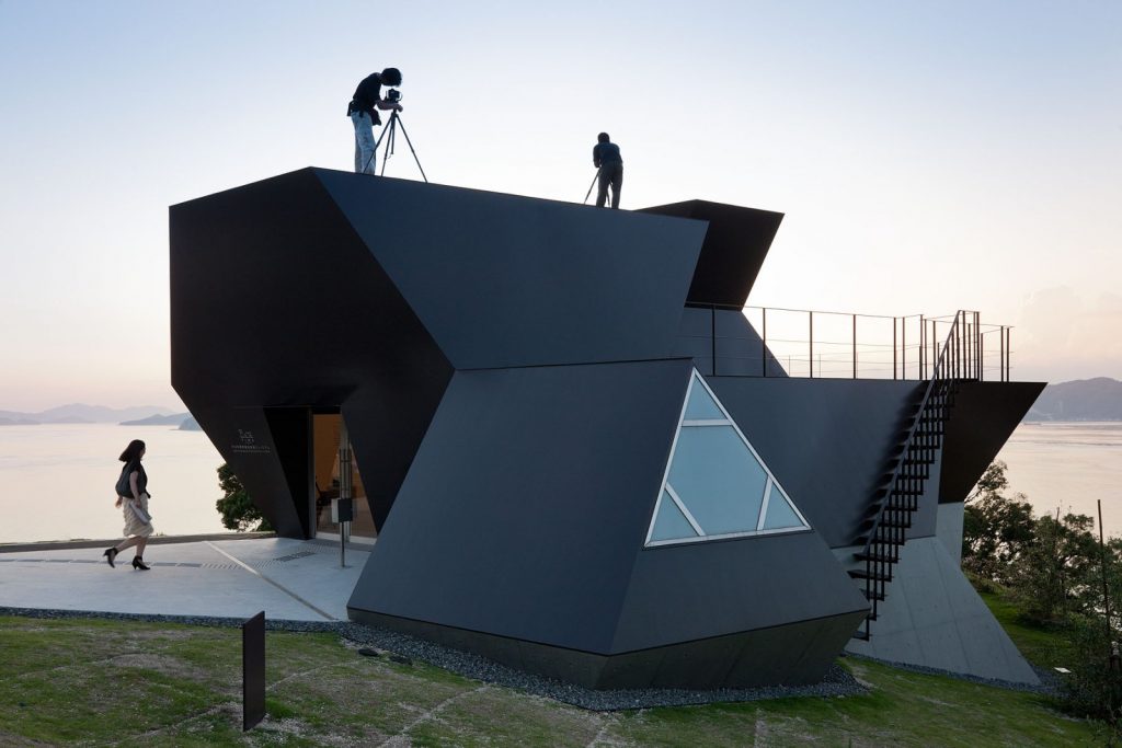 toyo-ito-museu-imabari-steel-hut