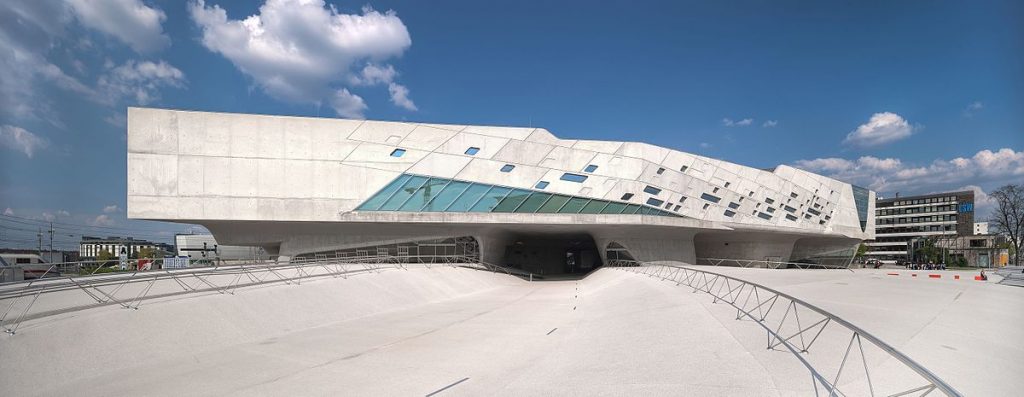 Zaha Hadid: Centro Científico Phaeno