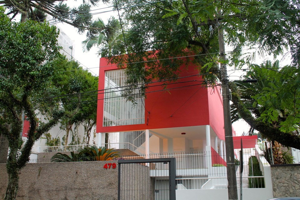 arquitetos-curitiba-vilanova-artigas-casa-joao-luis-bettega-fachada