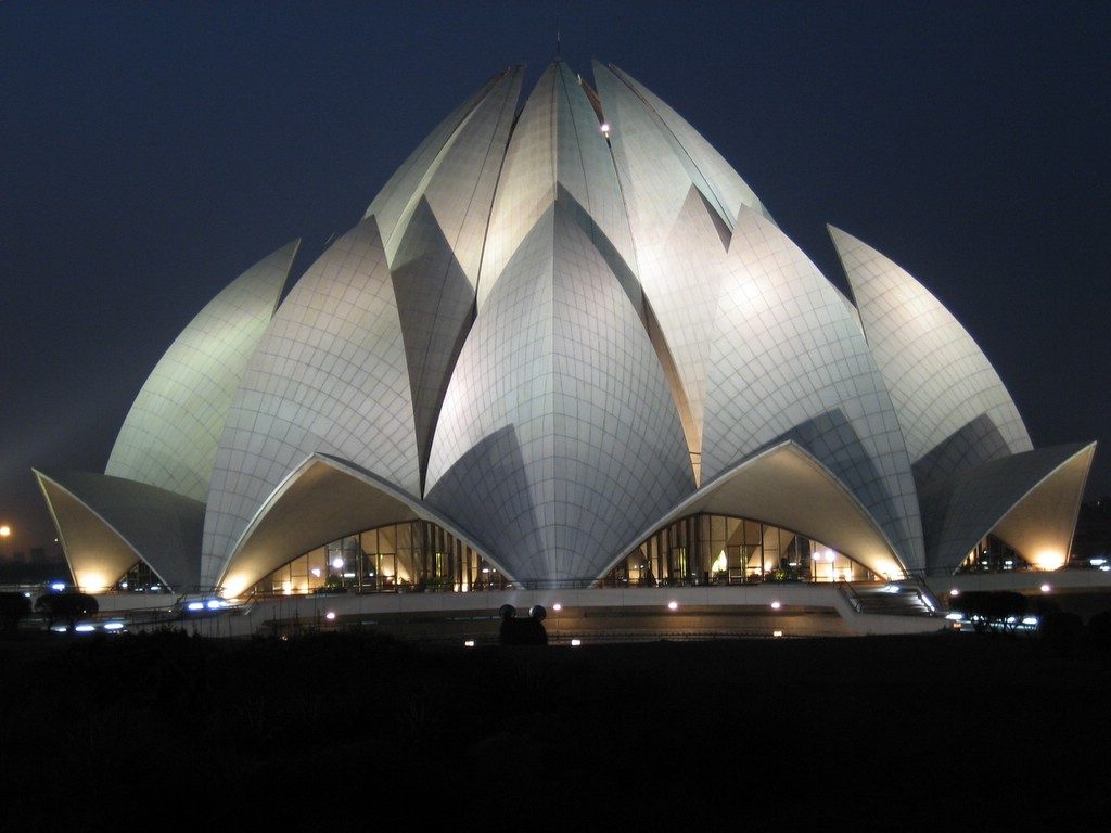 arquitetura-asiatica-templo-de-lotus