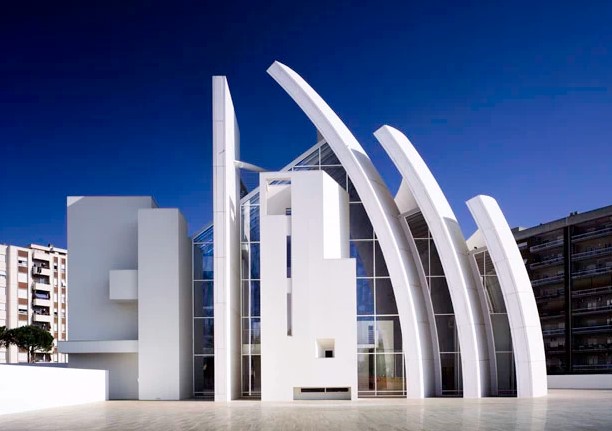 Estilos de arquitetura: Igreja do Jubileu - Richard Meier