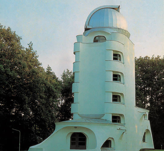 arquitetura-alema-torre-einsten-Erich-Mendelsohn