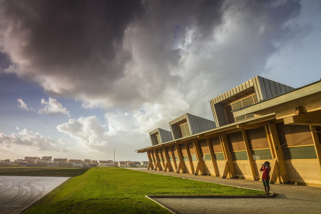 arquitetura-esportiva-centro-equestre-carlos-castanheira-clara-bastai-area-externa