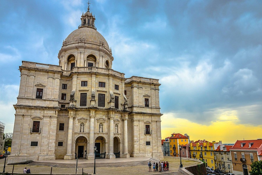 arquitetura-portuguesa-panteao-nacional-igreja-de-santa-inacia-estilo-barroco