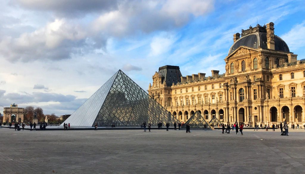 arquitetura-francesa-museu-do-louvre