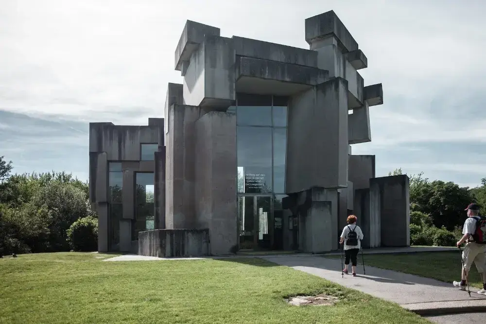 Arquitetura Brutalista: Igreja Wotruba (Áustria)