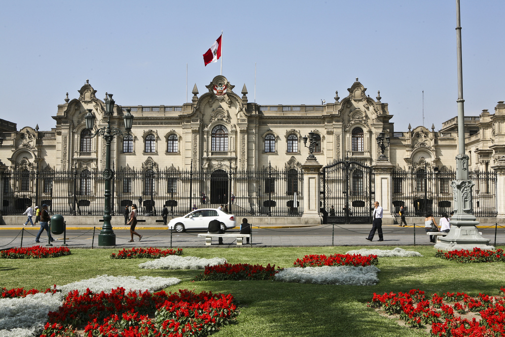 Arquitetura espanhola: Plaza Mayor de Lima