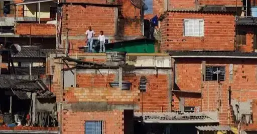 O que é gentrificação? Área periférica (foto: Justificando)